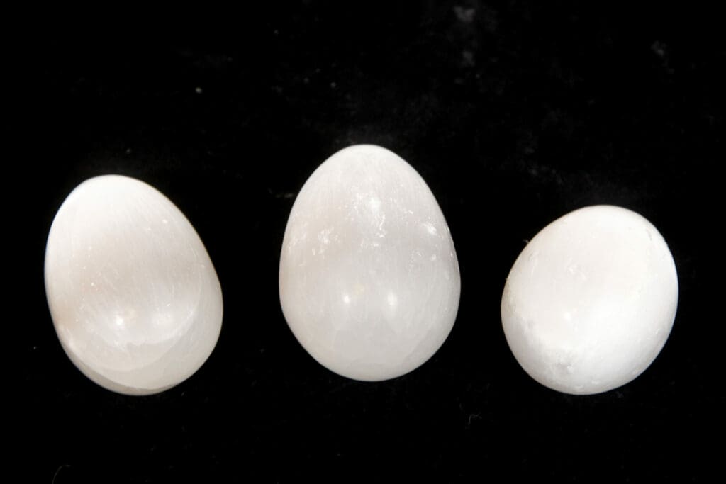 Selenite Egg 2.5"
