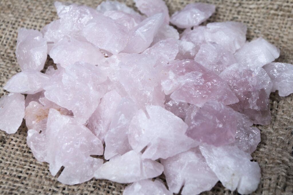 10 Pack Rose Quartz Arrowheads 1"