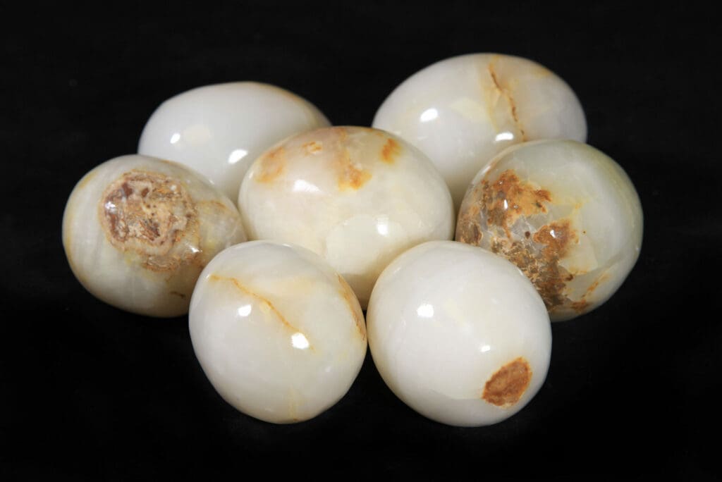 White Onyx Egg (One Egg)