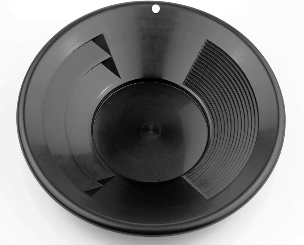 10" Black Plastic Gold Mining Pan with Two Types of Riffles (One Pan)